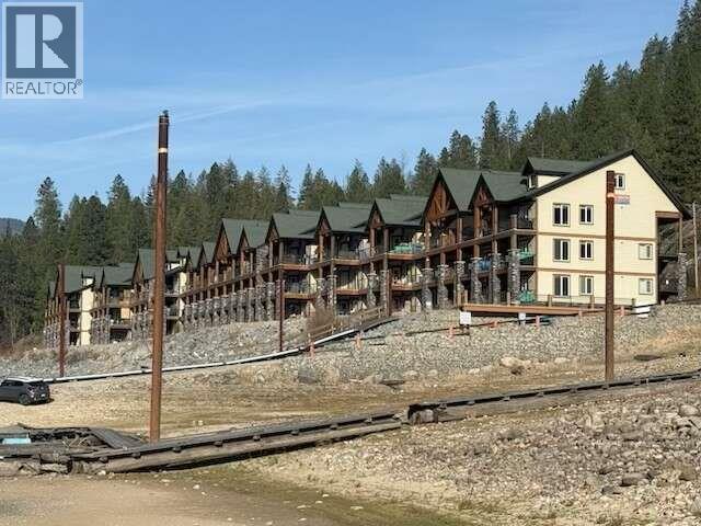 5570 Broadwater Road Unit# 315, Castlegar, British Columbia  V1N 0A1 - Photo 1 - 10383361