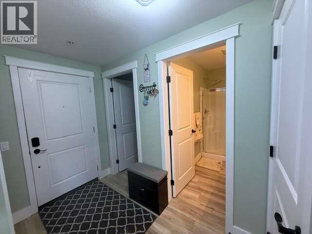 5570 Broadwater Road Unit# 315, Castlegar, British Columbia  V1N 0A1 - Photo 3 - 10383361