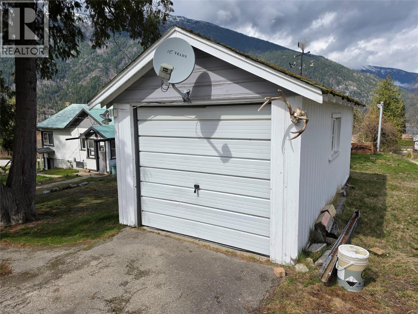 804 Eighth Street, Nelson, British Columbia  V1L 3B1 - Photo 17 - 10383190