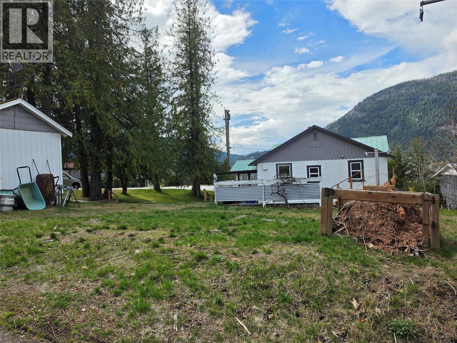 804 Eighth Street, Nelson, British Columbia  V1L 3B1 - Photo 19 - 10383190