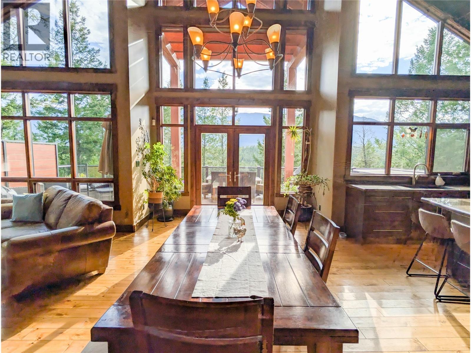 2550 Ledgerock Ridge, Invermere, British Columbia  V0A 1K6 - Photo 5 - 10382967