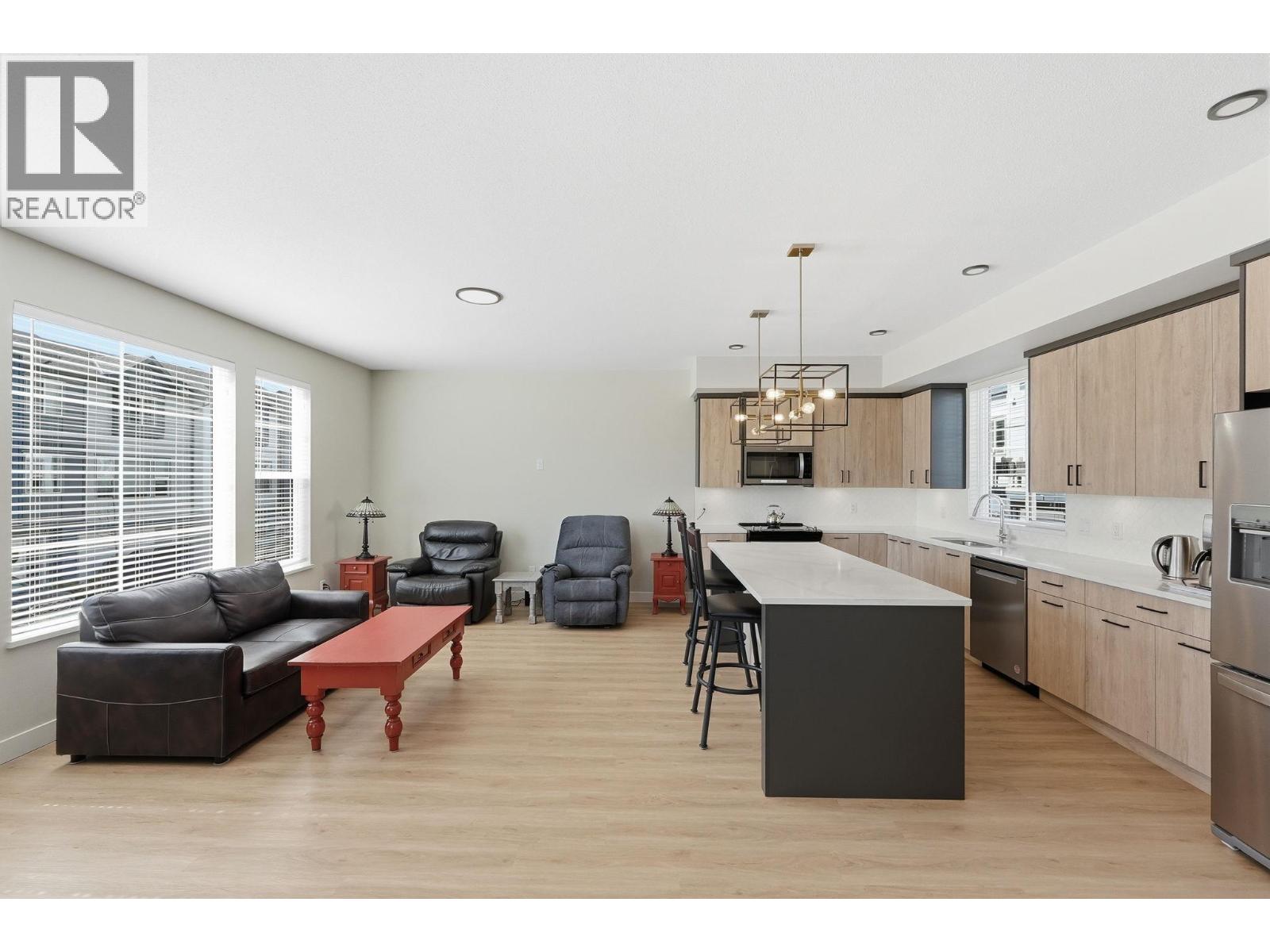 4025 Gellatly Road S Unit# 140, West Kelowna, British Columbia  V4T 0E6 - Photo 5 - 10383376