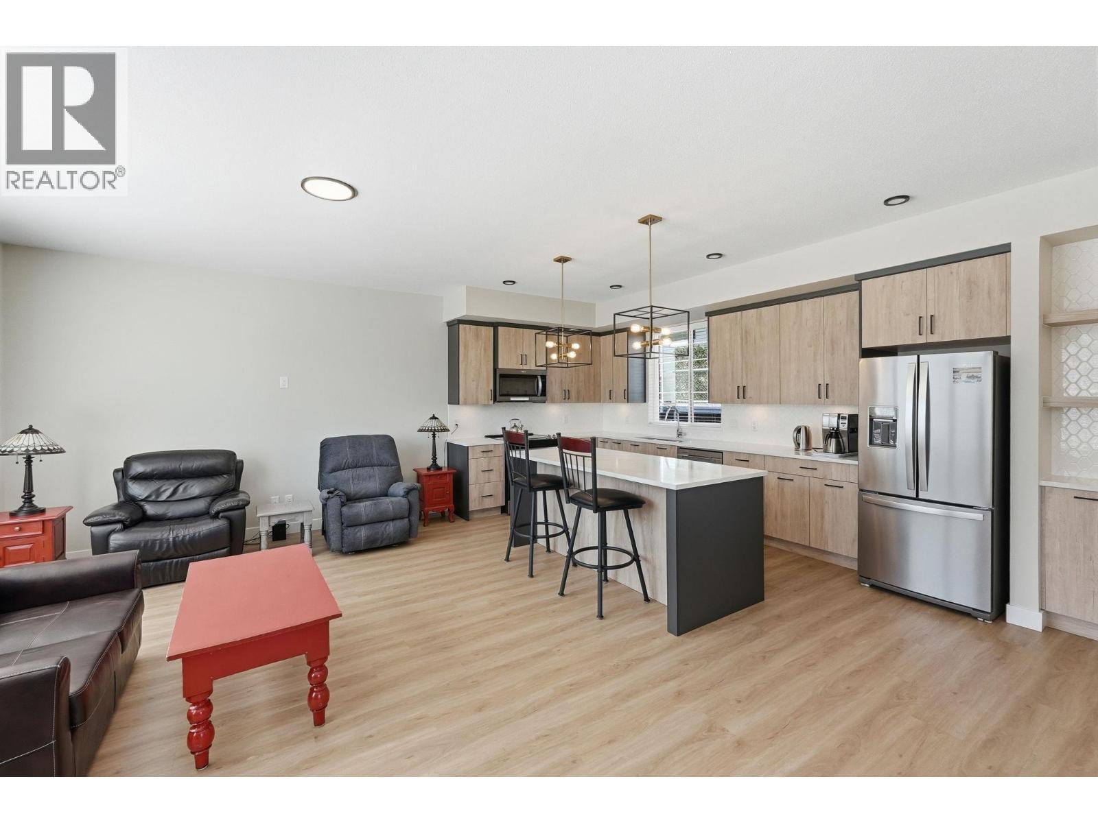 4025 Gellatly Road S Unit# 140, West Kelowna, British Columbia  V4T 0E6 - Photo 6 - 10383376