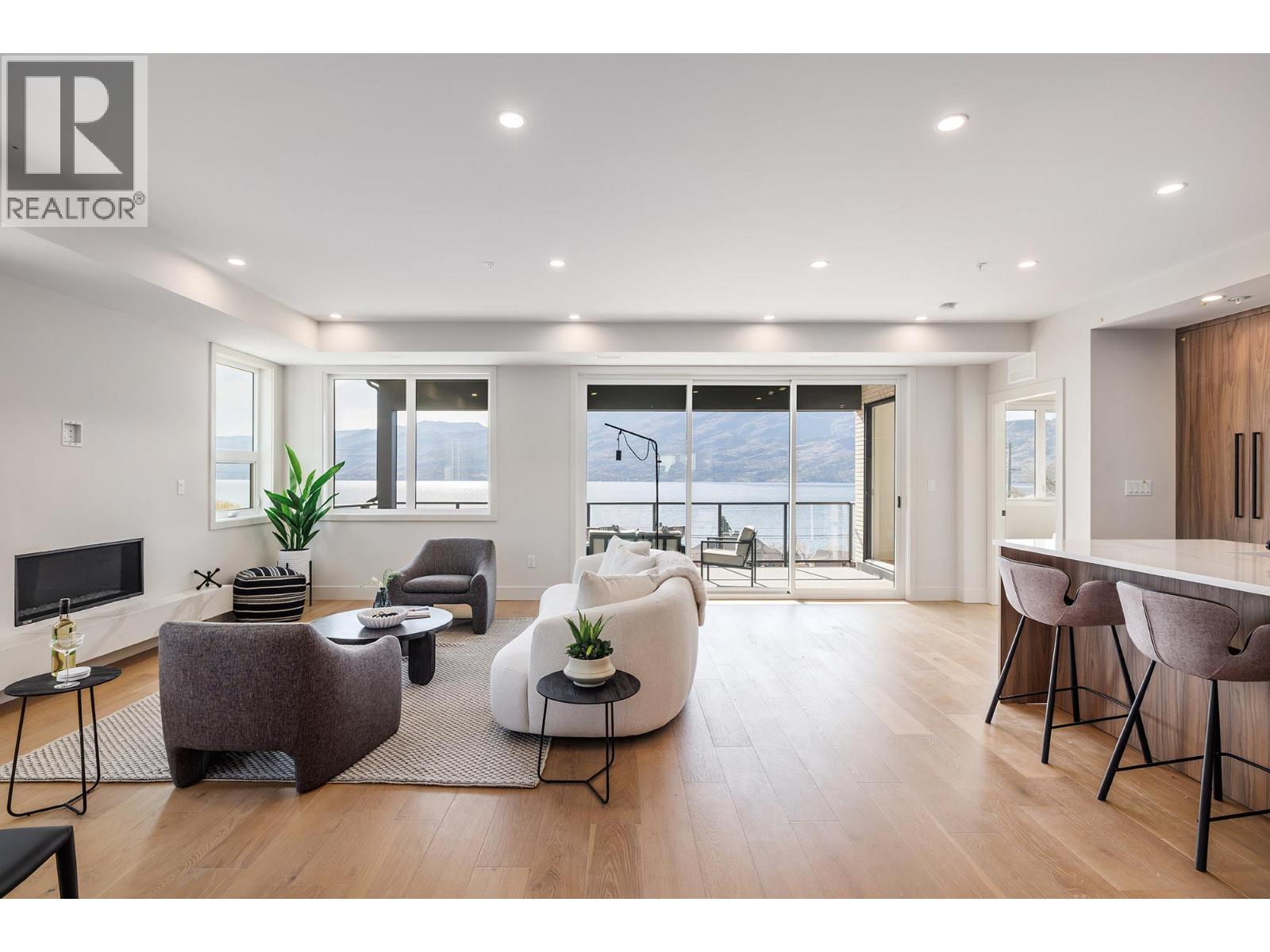 5304 Buchanan Road Unit# 201, Peachland, British Columbia  V0H 1X1 - Photo 8 - 10383270