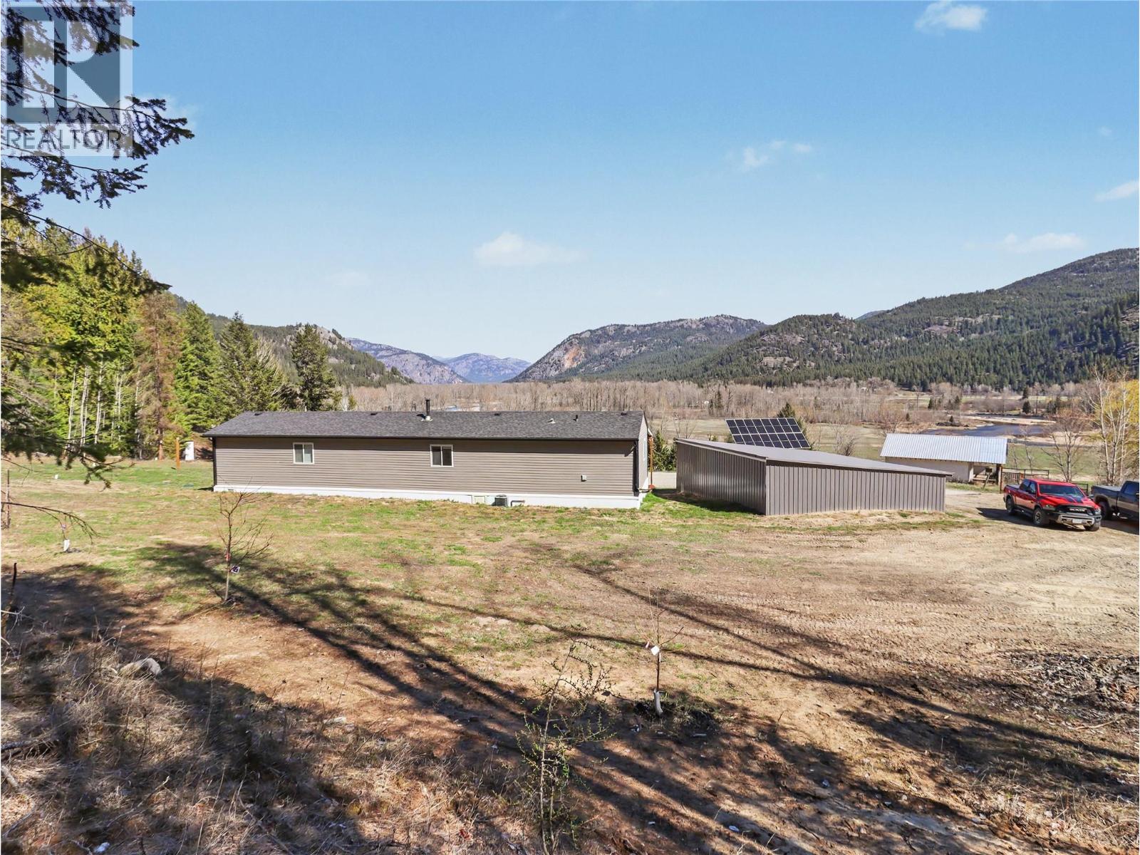 10899 Seabrook Road, Grand Forks, British Columbia  V0H 1H8 - Photo 21 - 10383229