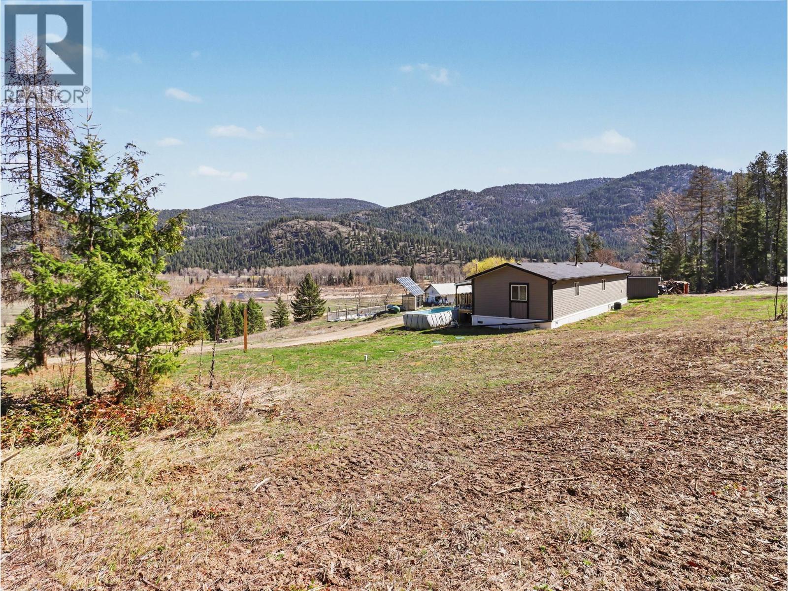 10899 Seabrook Road, Grand Forks, British Columbia  V0H 1H8 - Photo 22 - 10383229