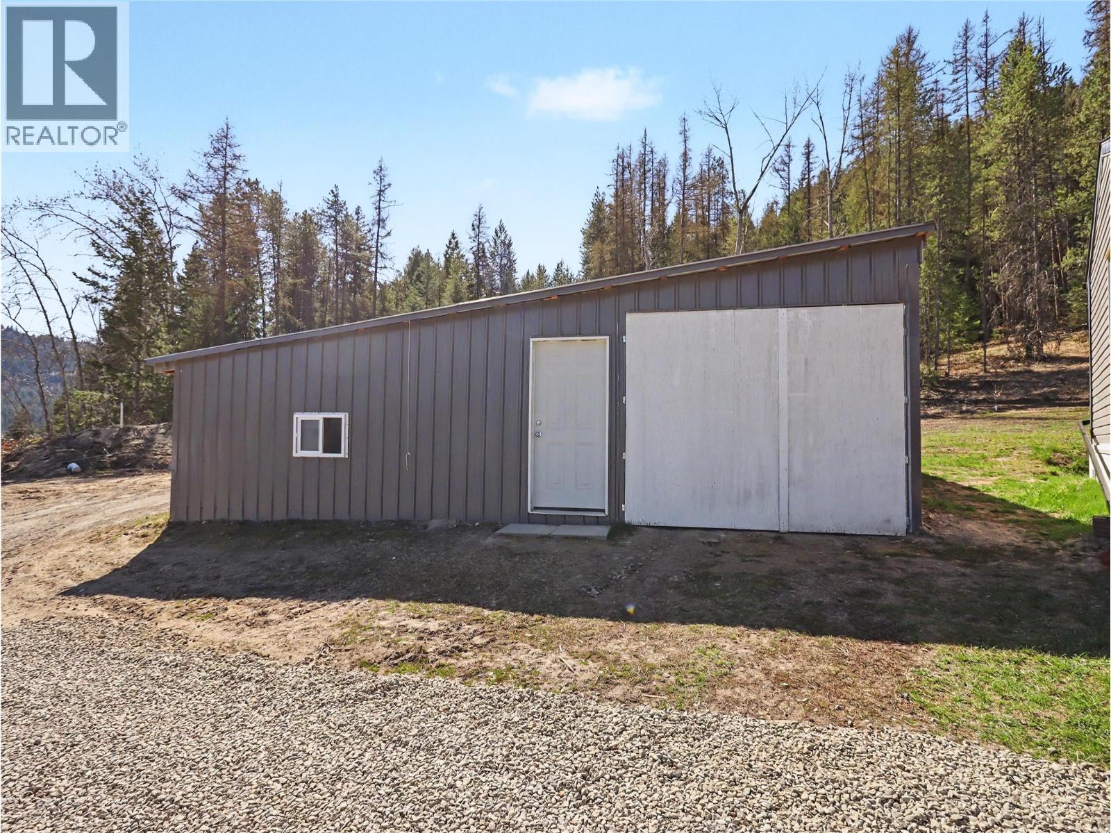 10899 Seabrook Road, Grand Forks, British Columbia  V0H 1H8 - Photo 24 - 10383229