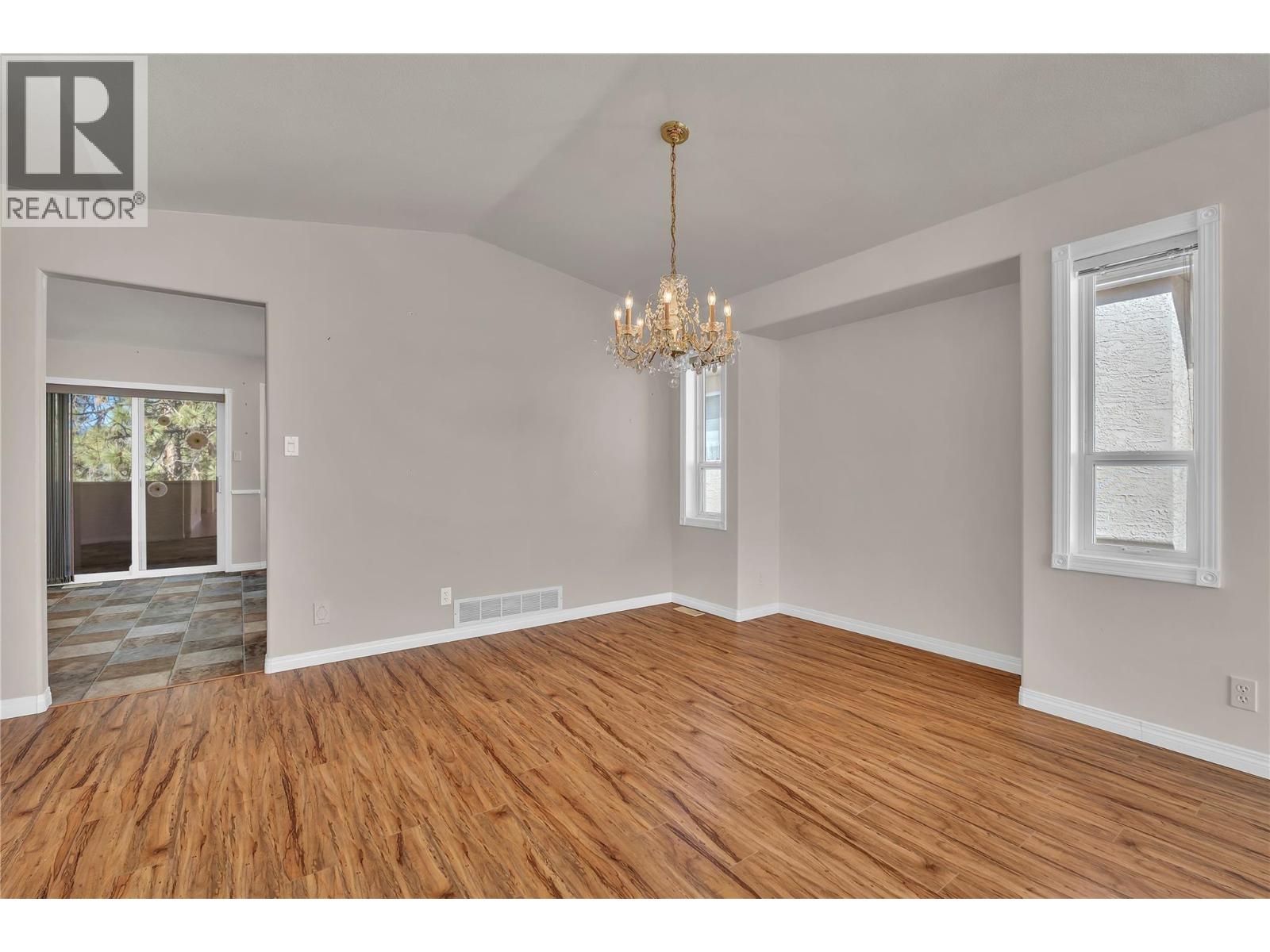 1634 Carmi Avenue Unit# 139, Penticton, British Columbia  V2A 8K5 - Photo 6 - 10383033