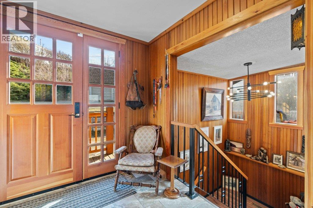 1321 10 Avenue Ne, Salmon Arm, British Columbia  V1E 2V6 - Photo 26 - 10383237