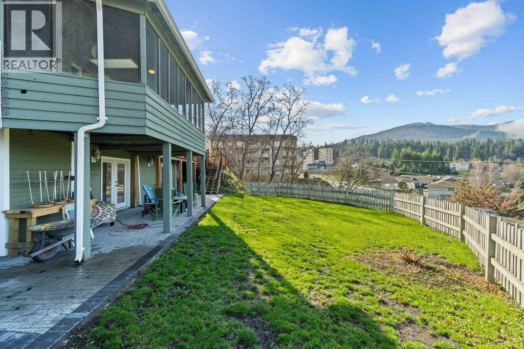 1321 10 Avenue Ne, Salmon Arm, British Columbia  V1E 2V6 - Photo 72 - 10383237