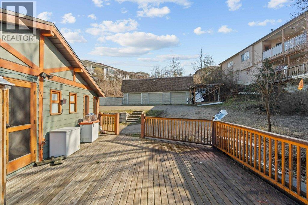 1321 10 Avenue Ne, Salmon Arm, British Columbia  V1E 2V6 - Photo 79 - 10383237