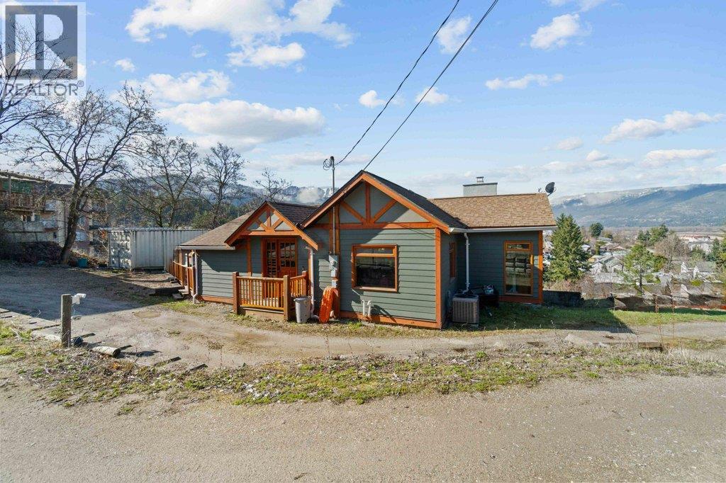 1321 10 Avenue Ne, Salmon Arm, British Columbia  V1E 2V6 - Photo 85 - 10383237