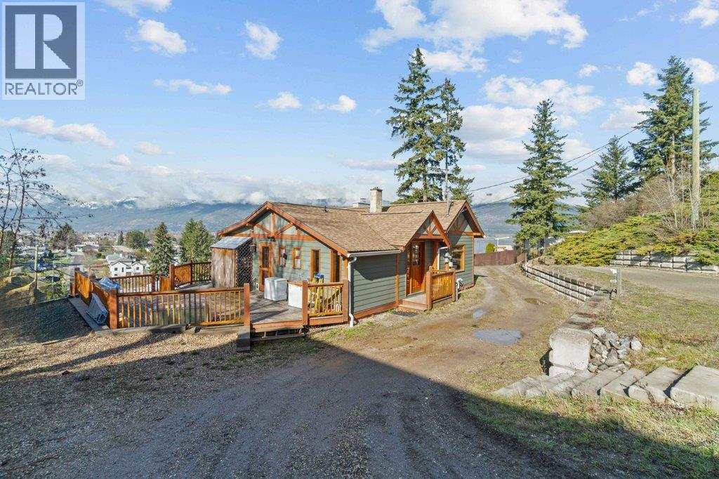 1321 10 Avenue Ne, Salmon Arm, British Columbia  V1E 2V6 - Photo 88 - 10383237