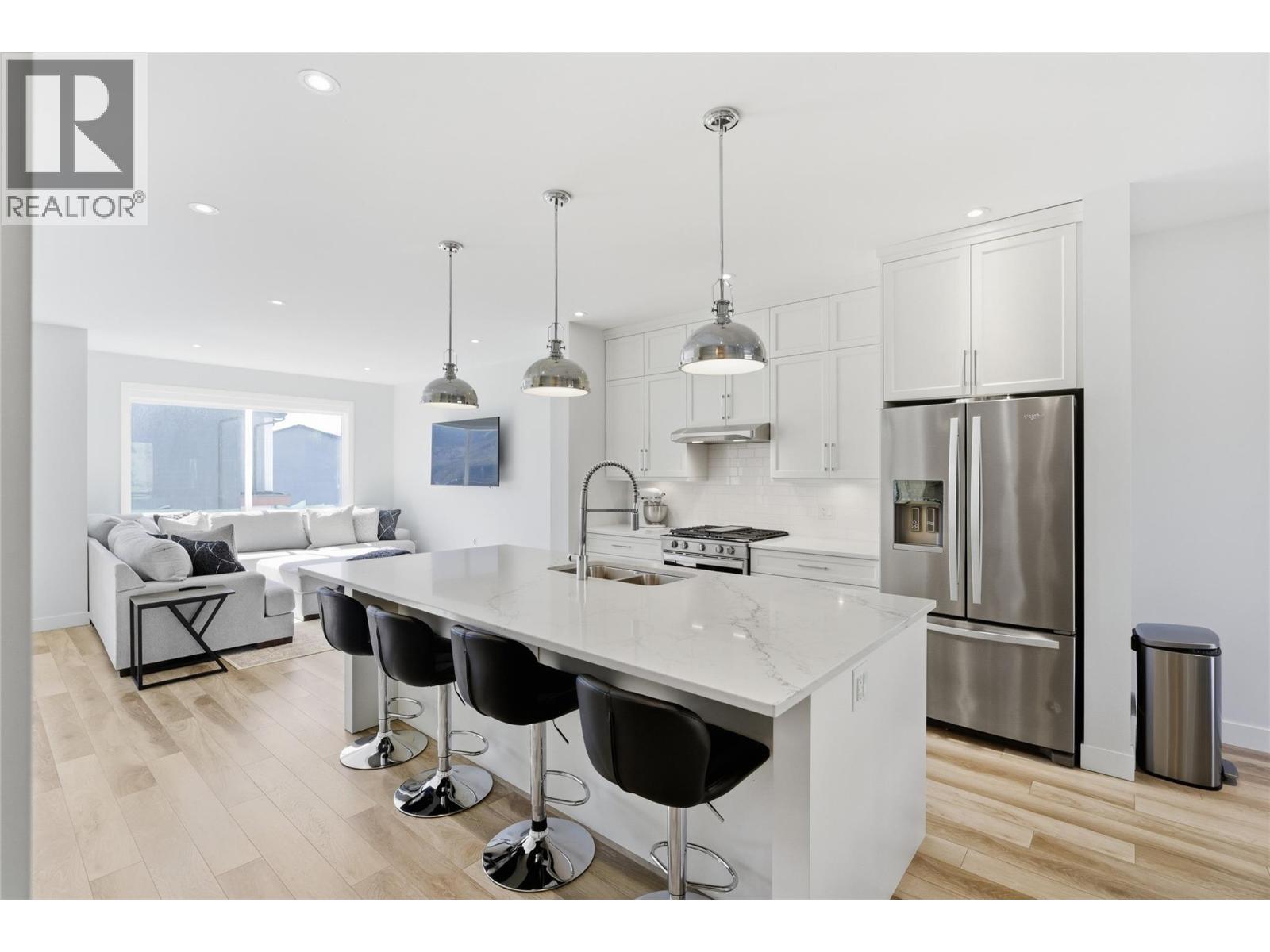 122 River Gate Drive, Kamloops, British Columbia  V2H 0E4 - Photo 12 - 10382204