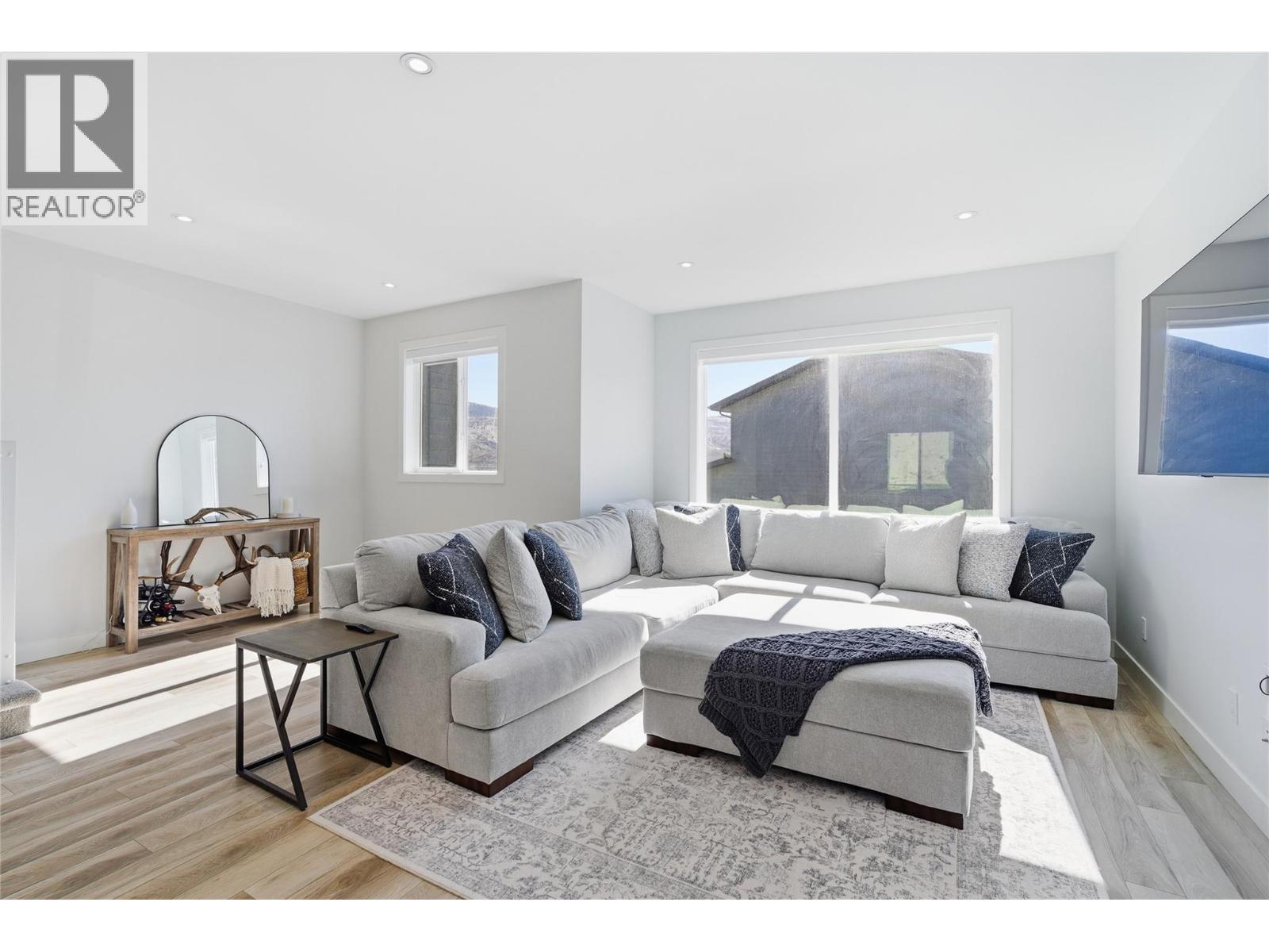 122 River Gate Drive, Kamloops, British Columbia  V2H 0E4 - Photo 24 - 10382204