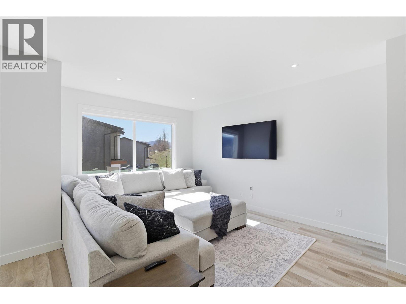 122 River Gate Drive, Kamloops, British Columbia  V2H 0E4 - Photo 26 - 10382204