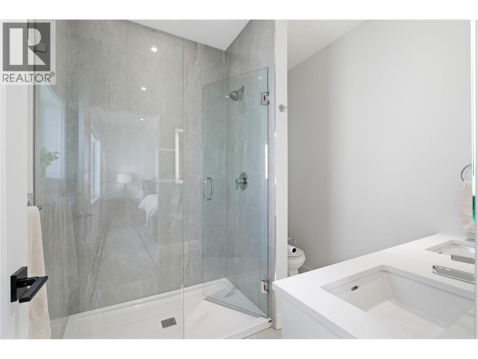 122 River Gate Drive, Kamloops, British Columbia  V2H 0E4 - Photo 35 - 10382204