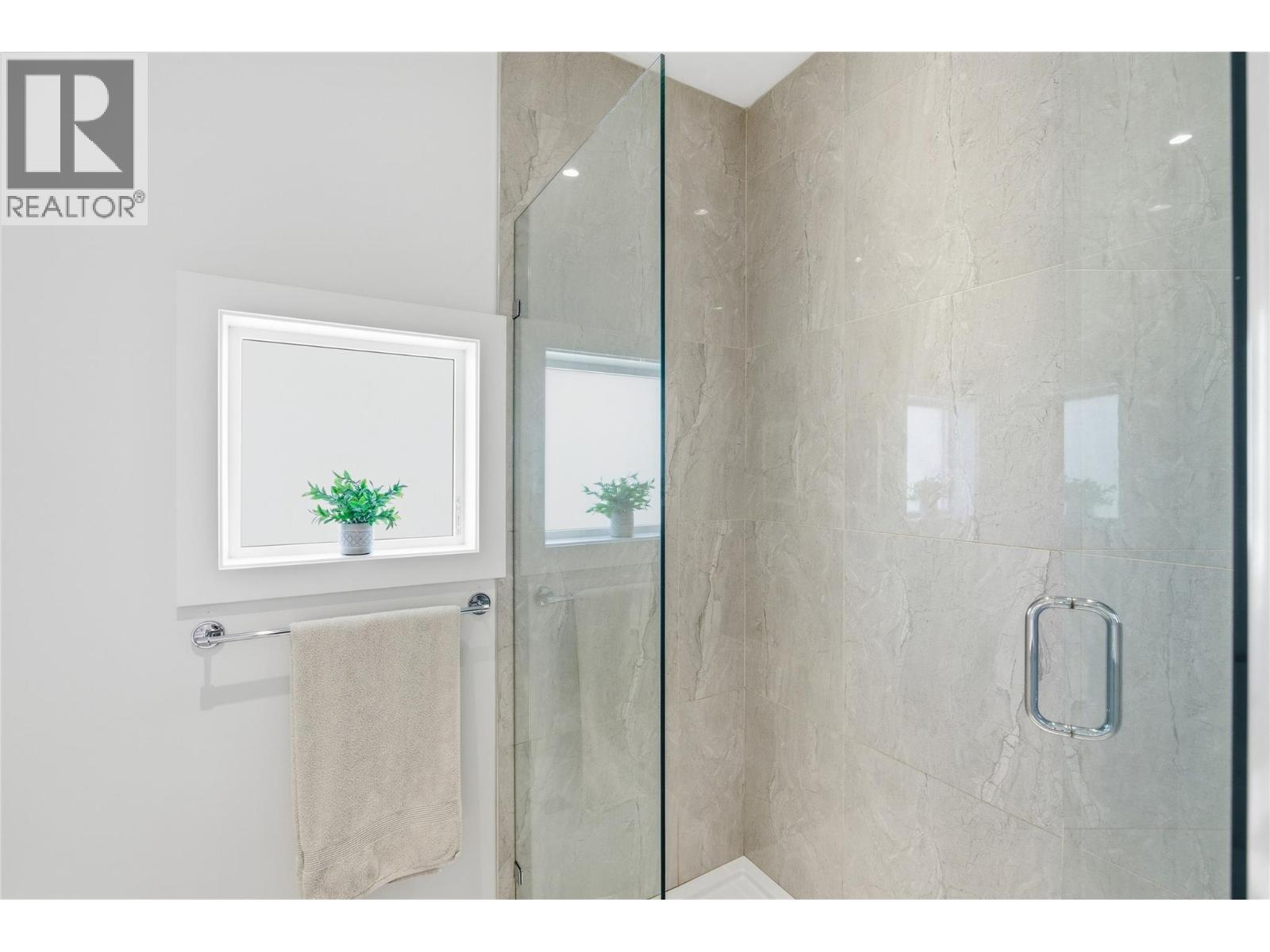 122 River Gate Drive, Kamloops, British Columbia  V2H 0E4 - Photo 36 - 10382204