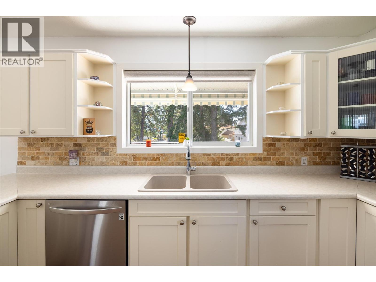 107 Crown Crescent, Vernon, British Columbia  V1H 2C3 - Photo 23 - 10383240