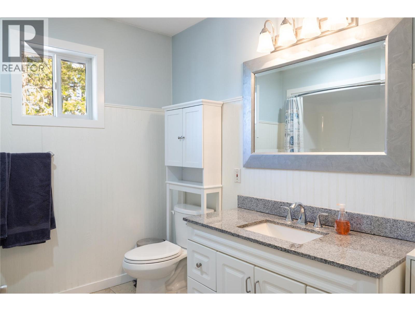 107 Crown Crescent, Vernon, British Columbia  V1H 2C3 - Photo 28 - 10383240