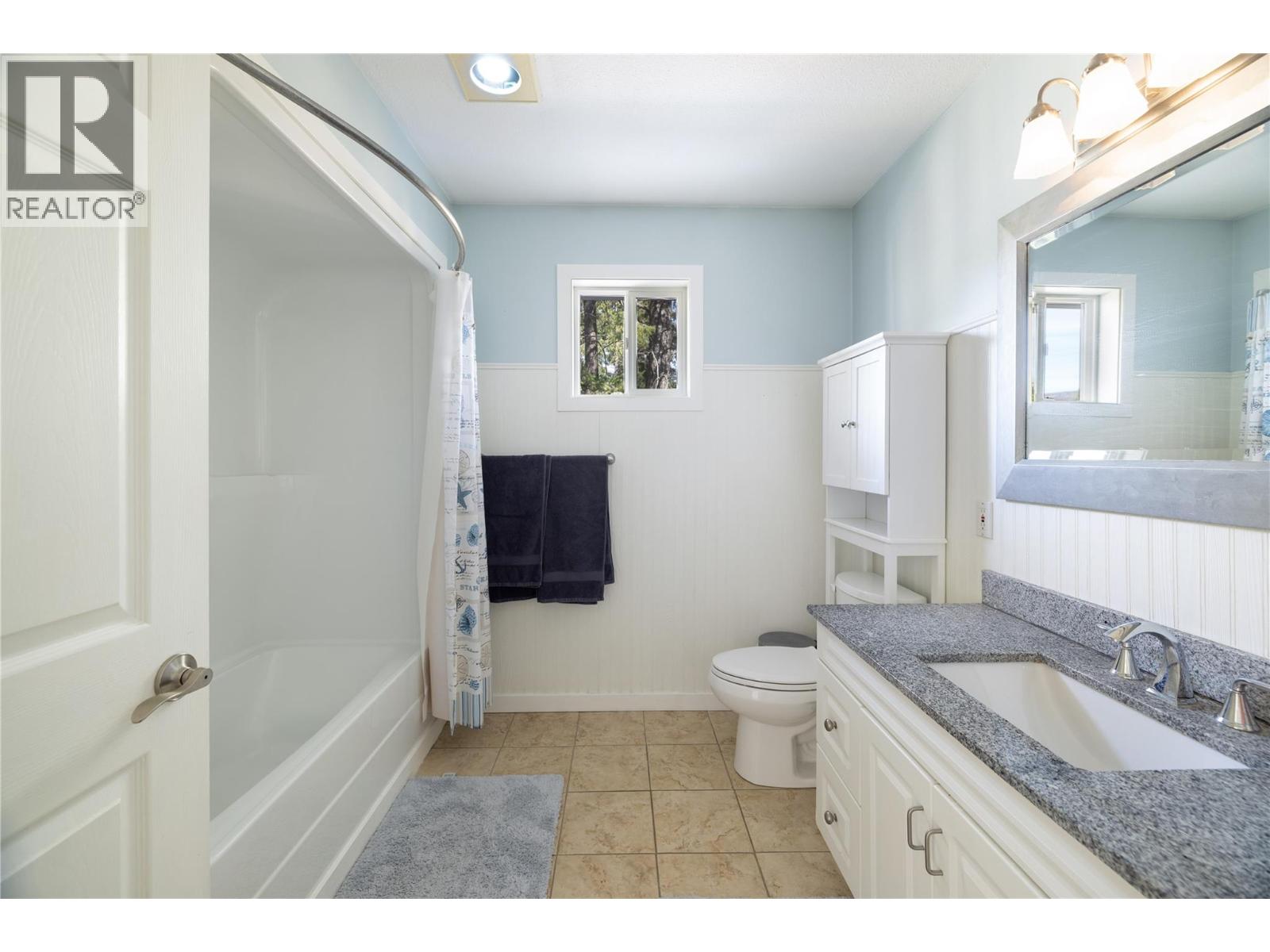 107 Crown Crescent, Vernon, British Columbia  V1H 2C3 - Photo 29 - 10383240