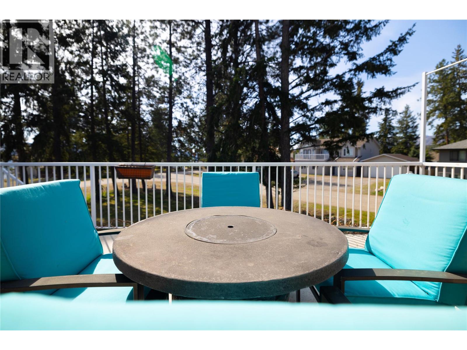 107 Crown Crescent, Vernon, British Columbia  V1H 2C3 - Photo 9 - 10383240