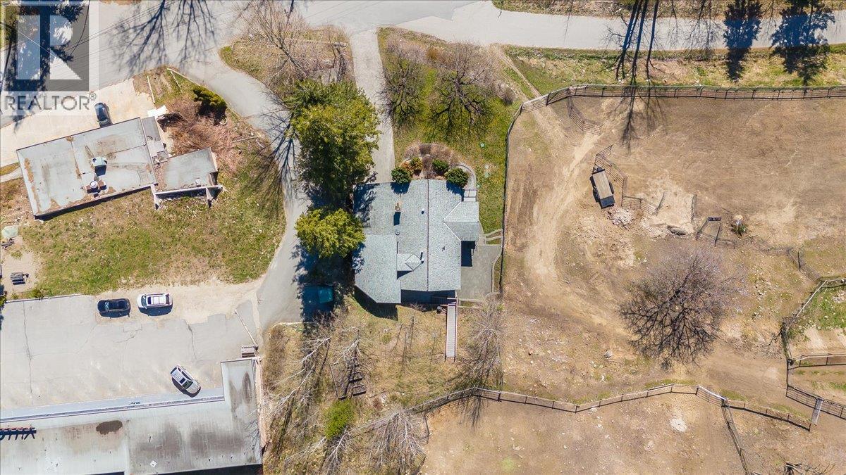 633 Jorgensen Road, Nelson, British Columbia  V1L 5P4 - Photo 55 - 10383215