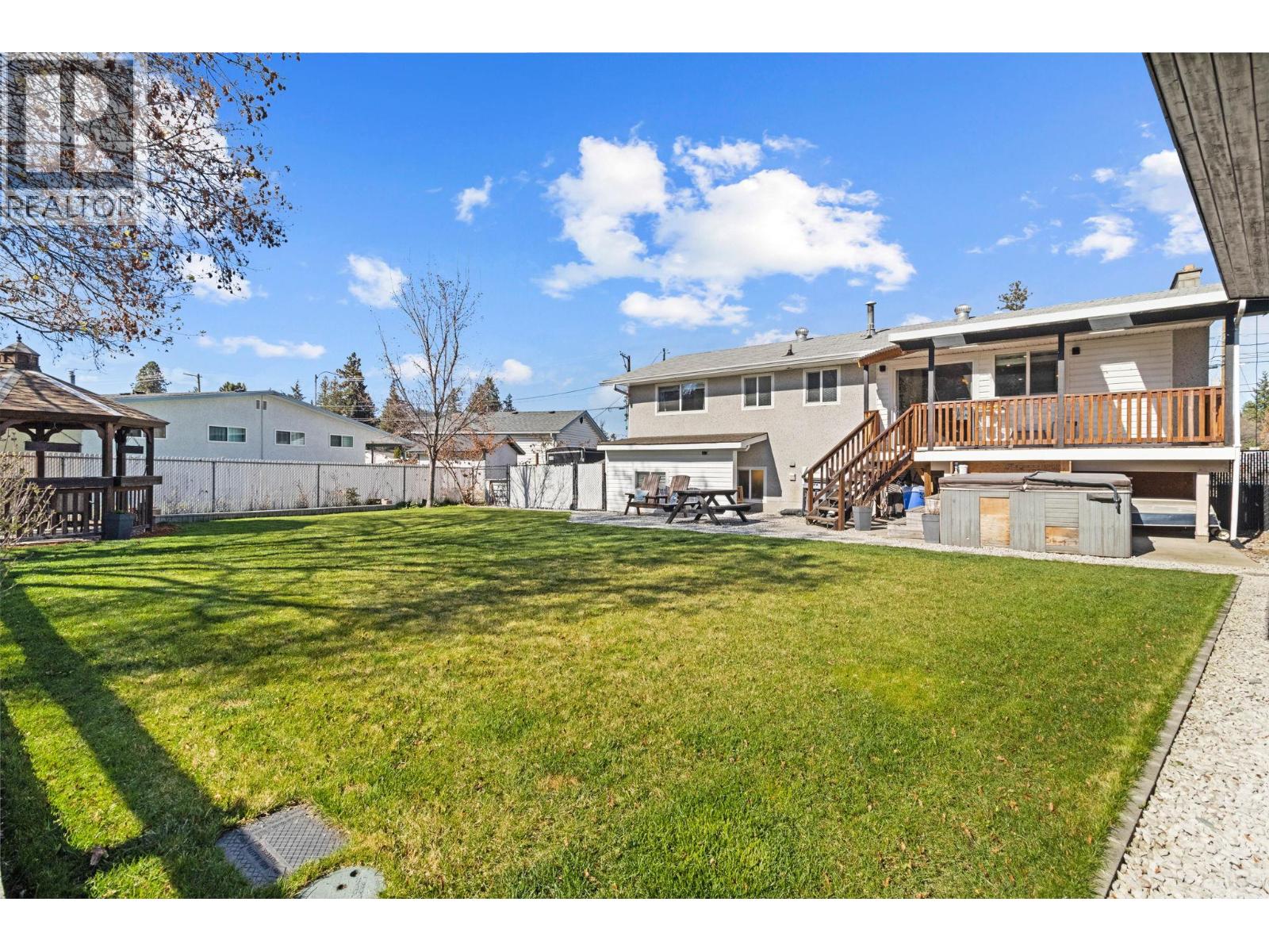 2605 Springfield Road, Kelowna, British Columbia  V1X 1B9 - Photo 18 - 10383187