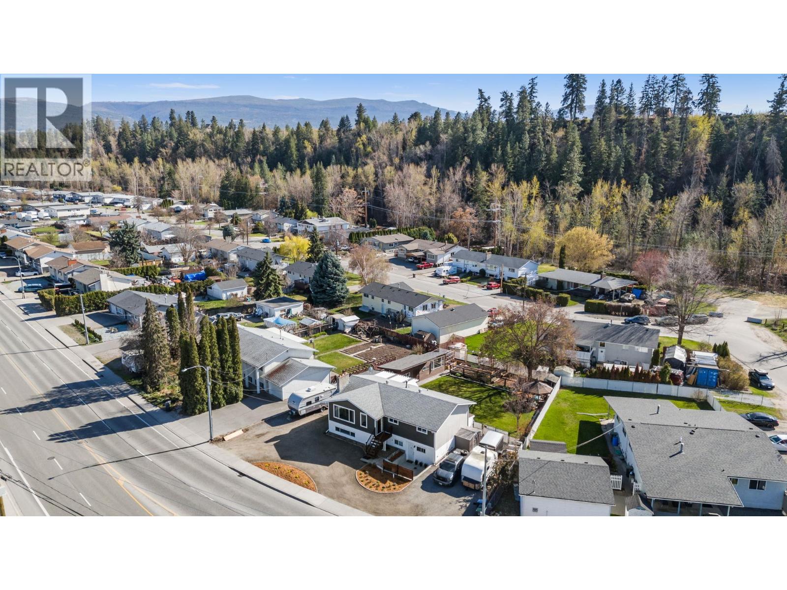 2605 Springfield Road, Kelowna, British Columbia  V1X 1B9 - Photo 30 - 10383187