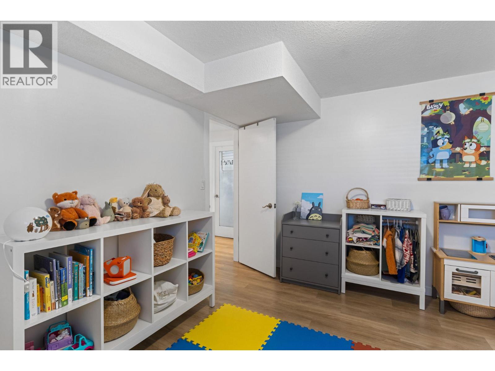 2605 Springfield Road, Kelowna, British Columbia  V1X 1B9 - Photo 38 - 10383187