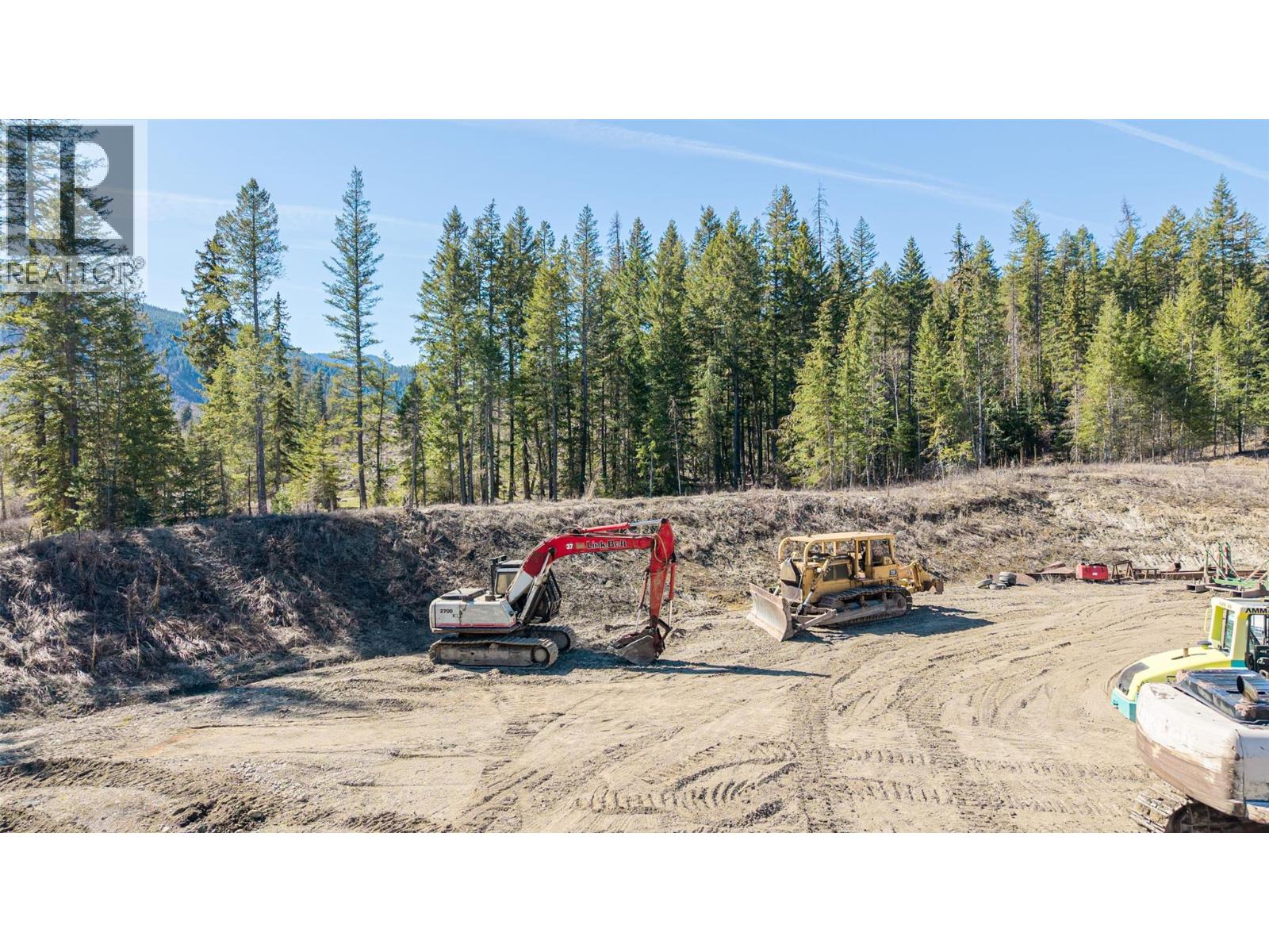 40 Gibson Road, Lumby, British Columbia  V0E 2G0 - Photo 10 - 10383335