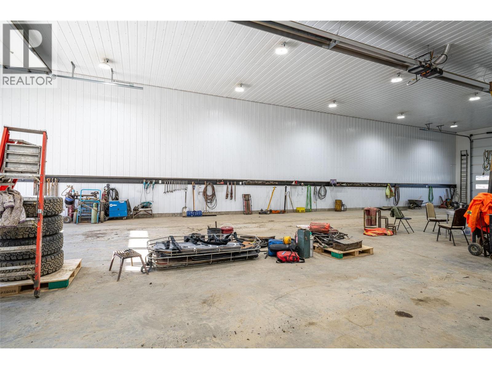 40 Gibson Road, Lumby, British Columbia  V0E 2G0 - Photo 37 - 10383335