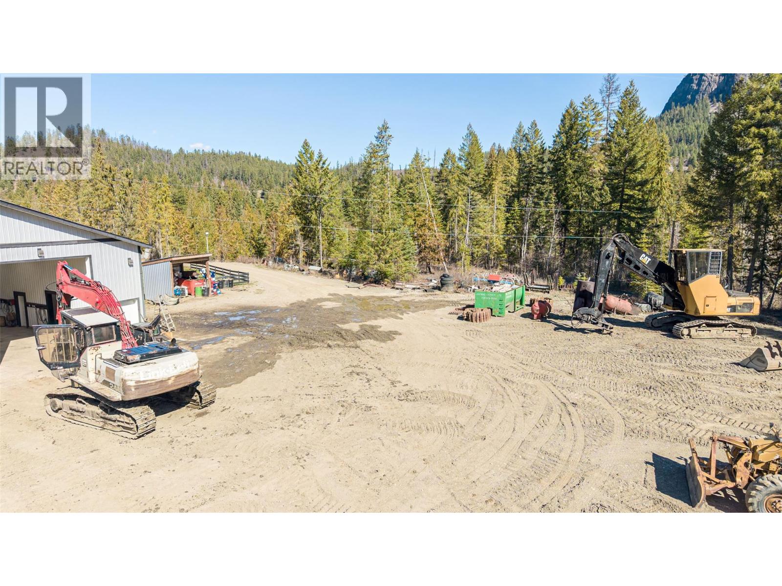 40 Gibson Road, Lumby, British Columbia  V0E 2G0 - Photo 9 - 10383335