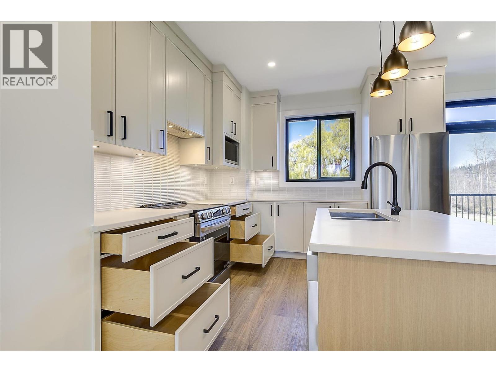 3590 Redecopp Road Unit# 4, Lake Country, British Columbia  V4V 1X5 - Photo 18 - 10383140