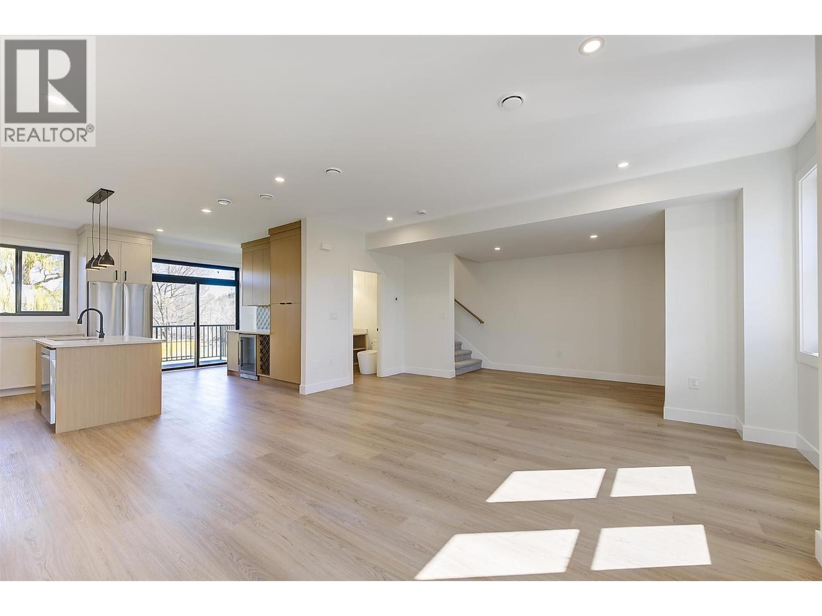 3590 Redecopp Road Unit# 4, Lake Country, British Columbia  V4V 1X5 - Photo 6 - 10383140