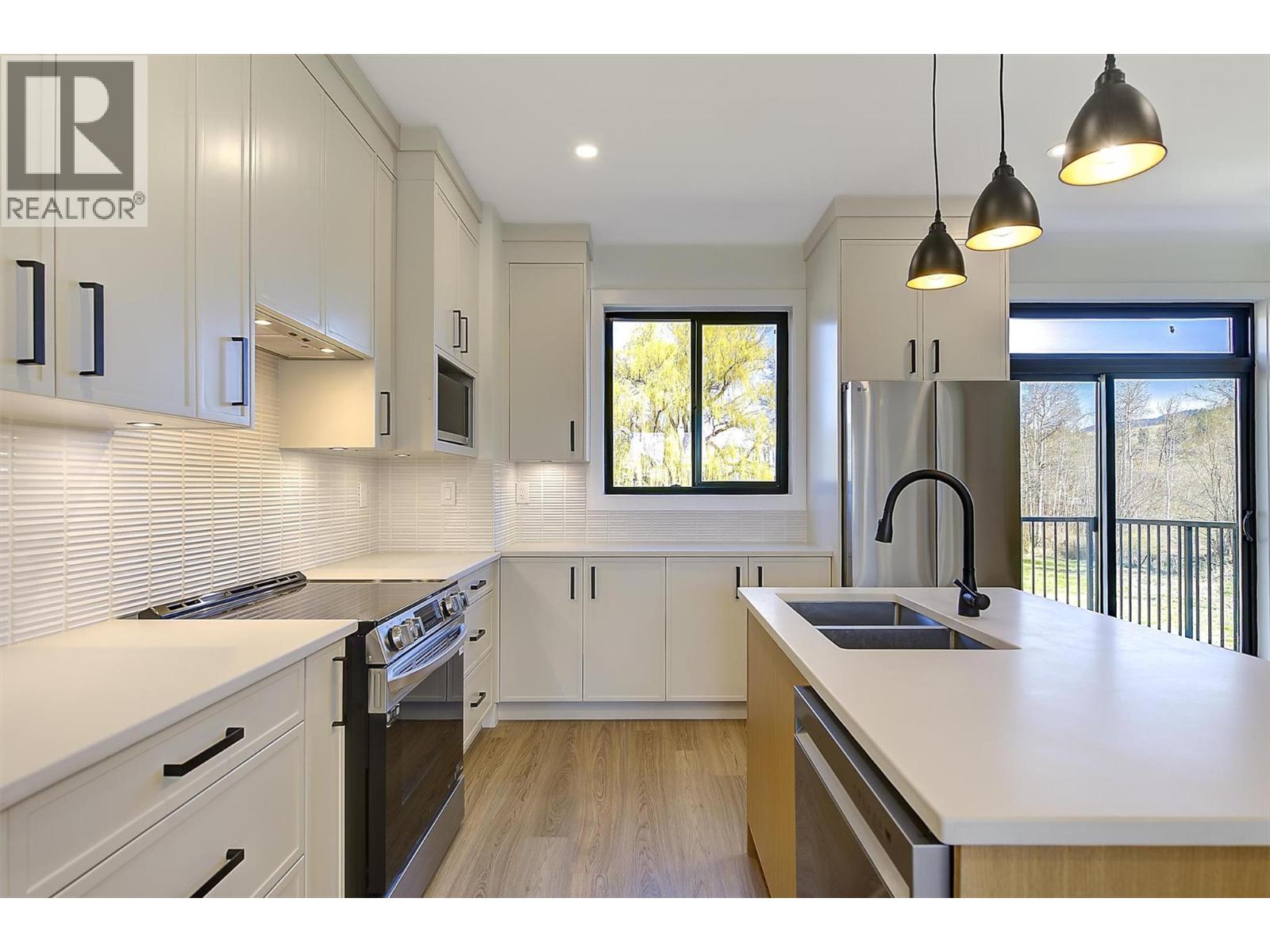 3590 Redecopp Road Unit# 4, Lake Country, British Columbia  V4V 1X5 - Photo 8 - 10383140