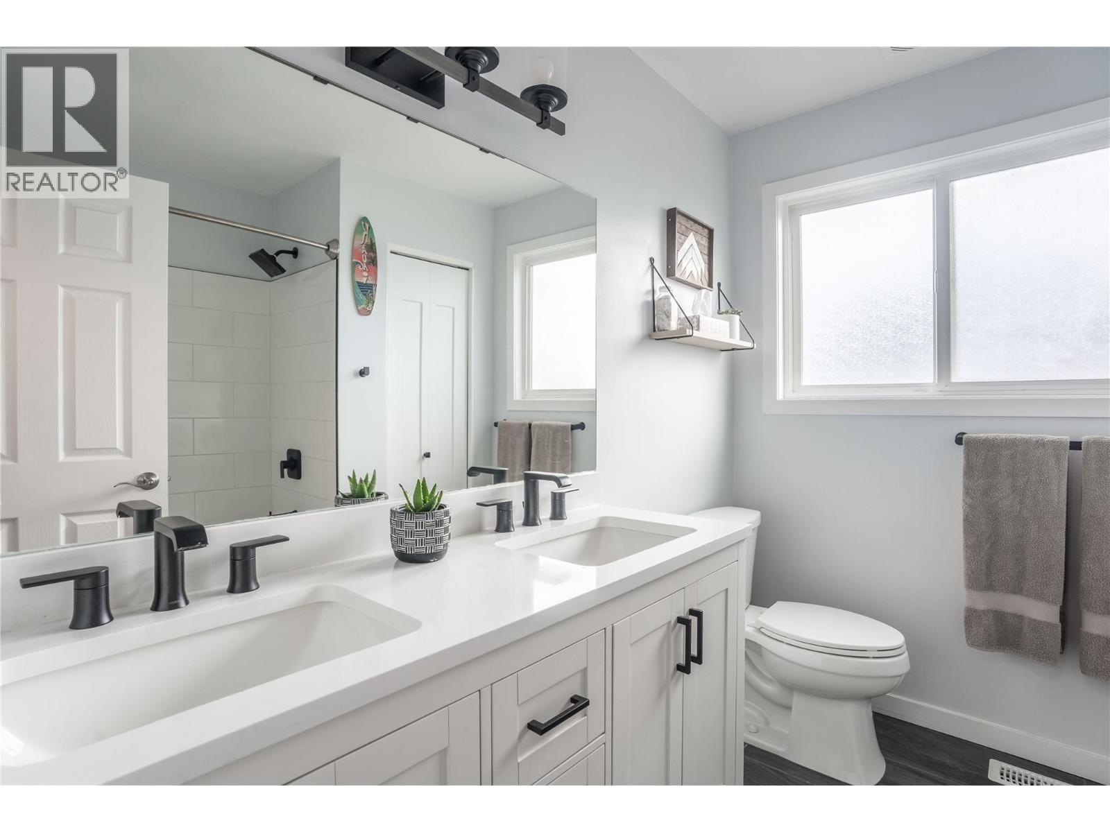 2513 Juniper Street, Summerland, British Columbia  V0H 1Z4 - Photo 18 - 10383120