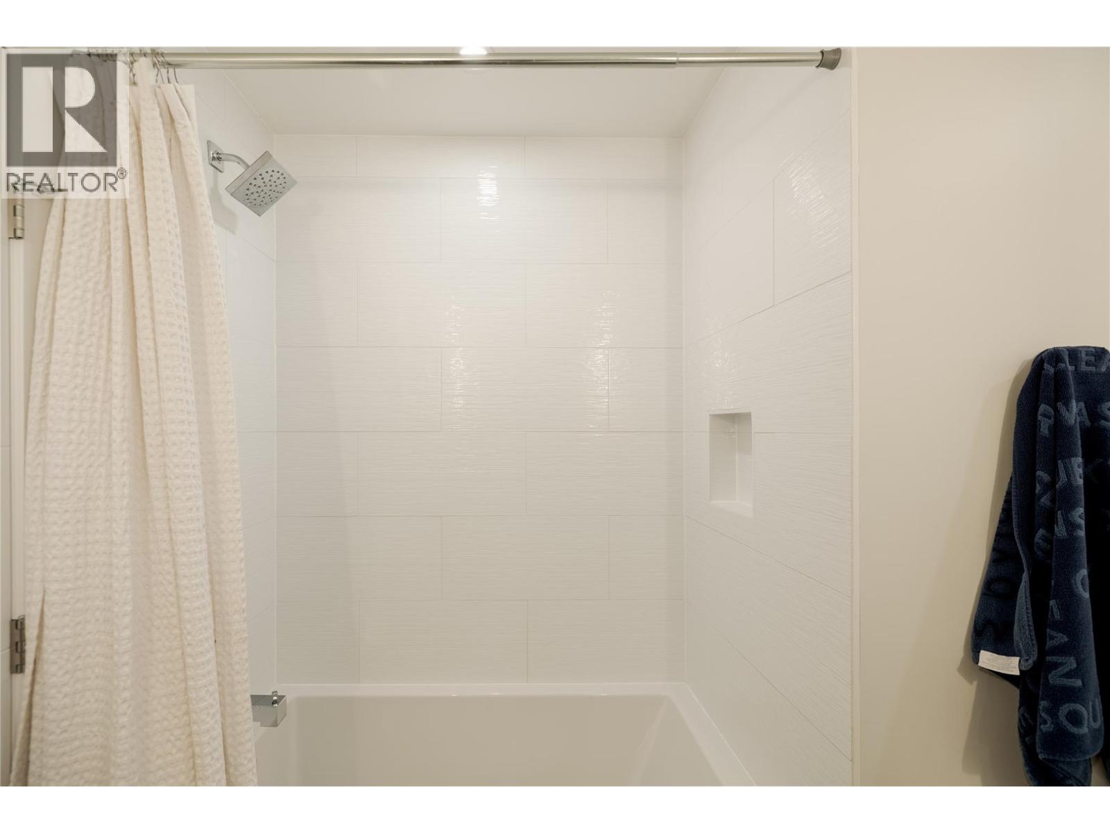 10942 Russell Road, Lake Country, British Columbia  V4V 1W9 - Photo 18 - 10382373