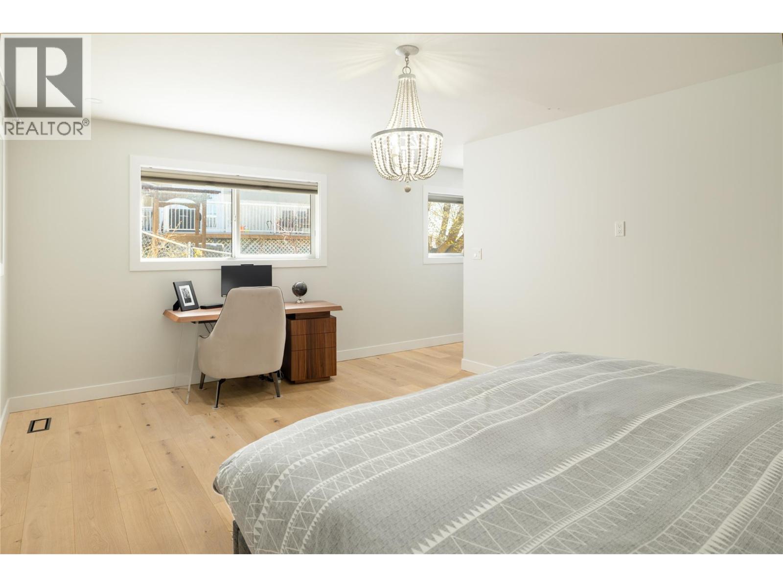 10942 Russell Road, Lake Country, British Columbia  V4V 1W9 - Photo 21 - 10382373