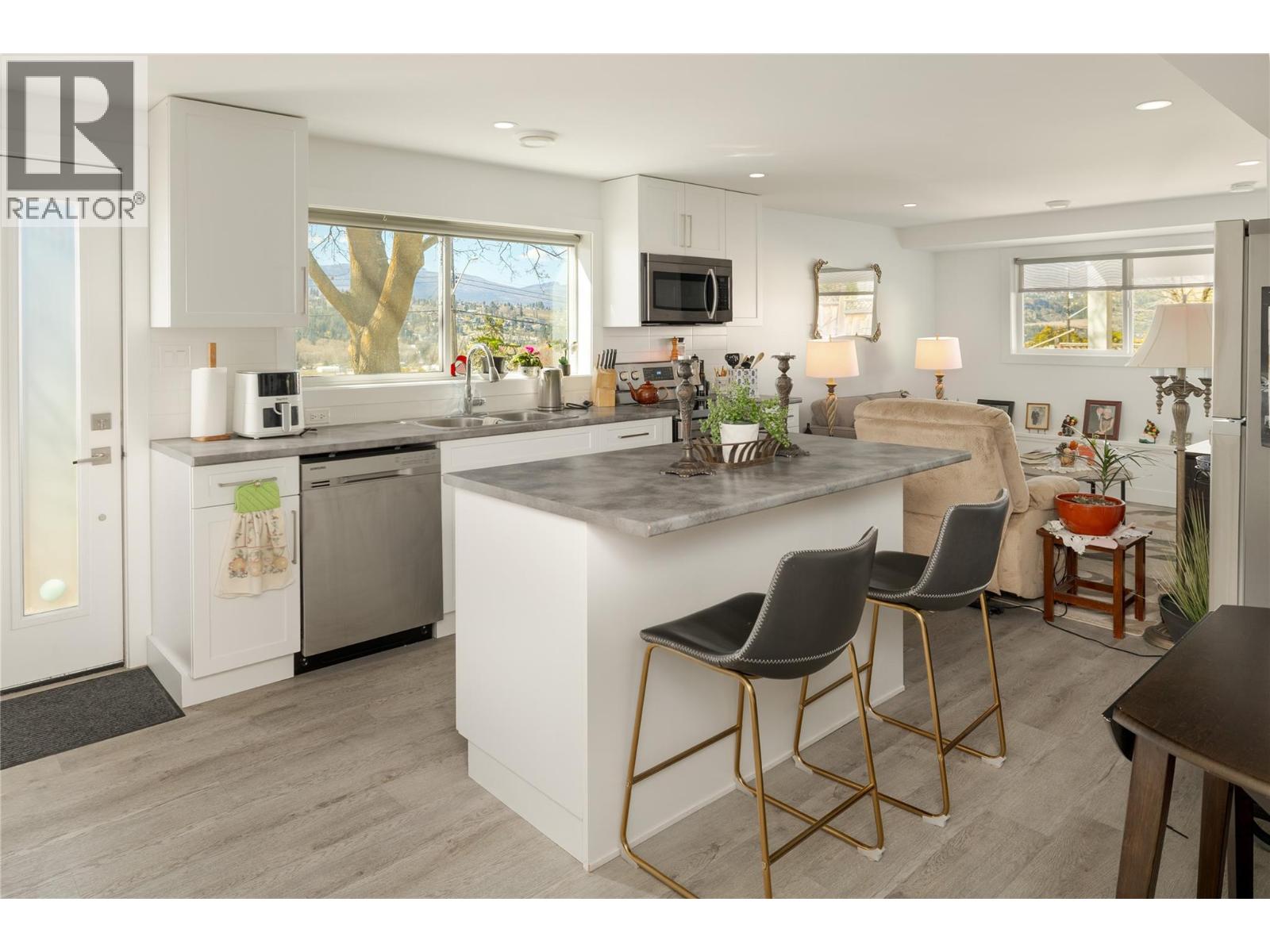 10942 Russell Road, Lake Country, British Columbia  V4V 1W9 - Photo 29 - 10382373