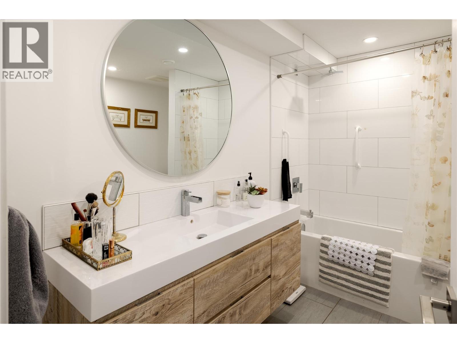 10942 Russell Road, Lake Country, British Columbia  V4V 1W9 - Photo 35 - 10382373