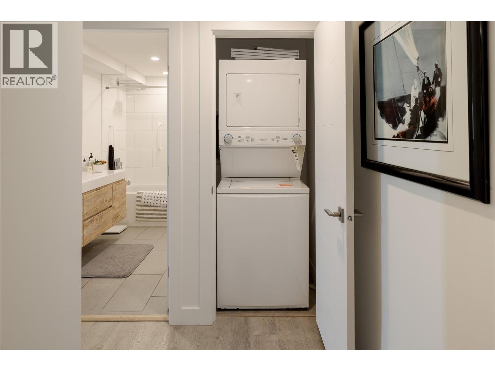 10942 Russell Road, Lake Country, British Columbia  V4V 1W9 - Photo 36 - 10382373