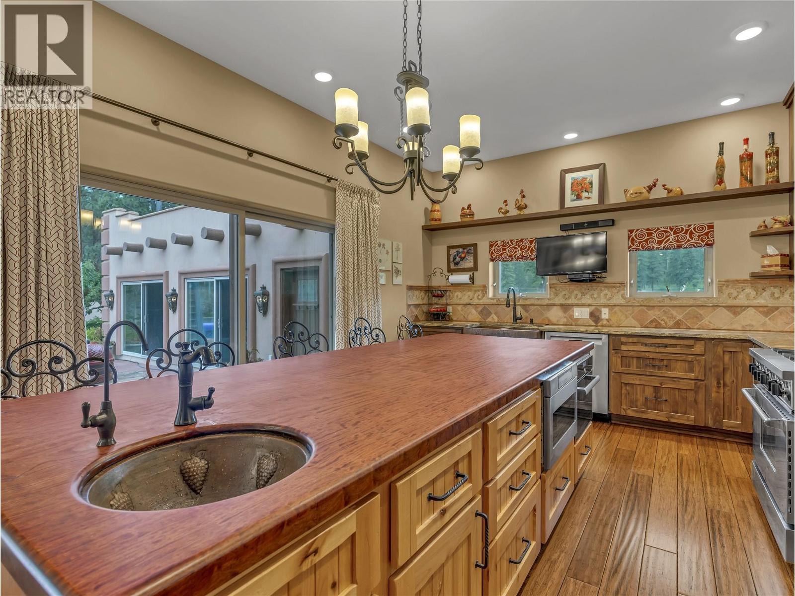 1788 Willowbrook Road, Oliver, British Columbia  V0H 1T5 - Photo 8 - 10383330