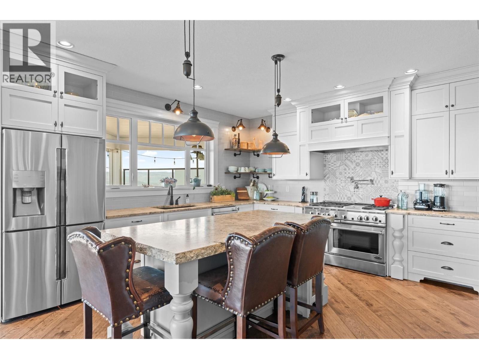 1548 Phoenix Drive, Vernon, British Columbia  V1B 4B3 - Photo 15 - 10383009