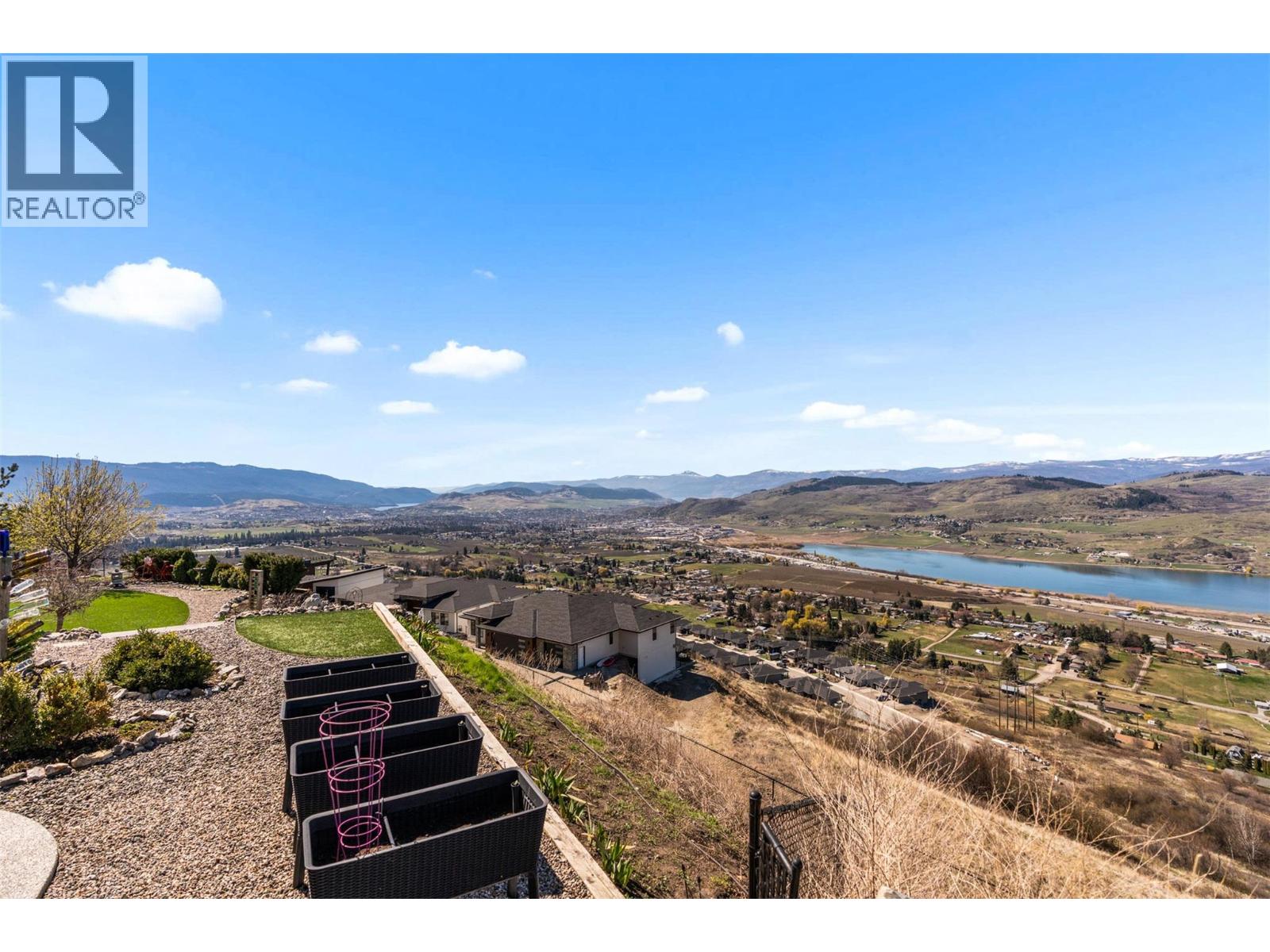 1548 Phoenix Drive, Vernon, British Columbia  V1B 4B3 - Photo 74 - 10383009