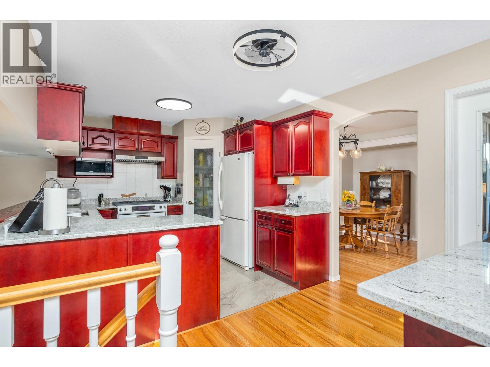 867 Mt. Grady Place, Vernon, British Columbia  V1B 2Z2 - Photo 11 - 10382925