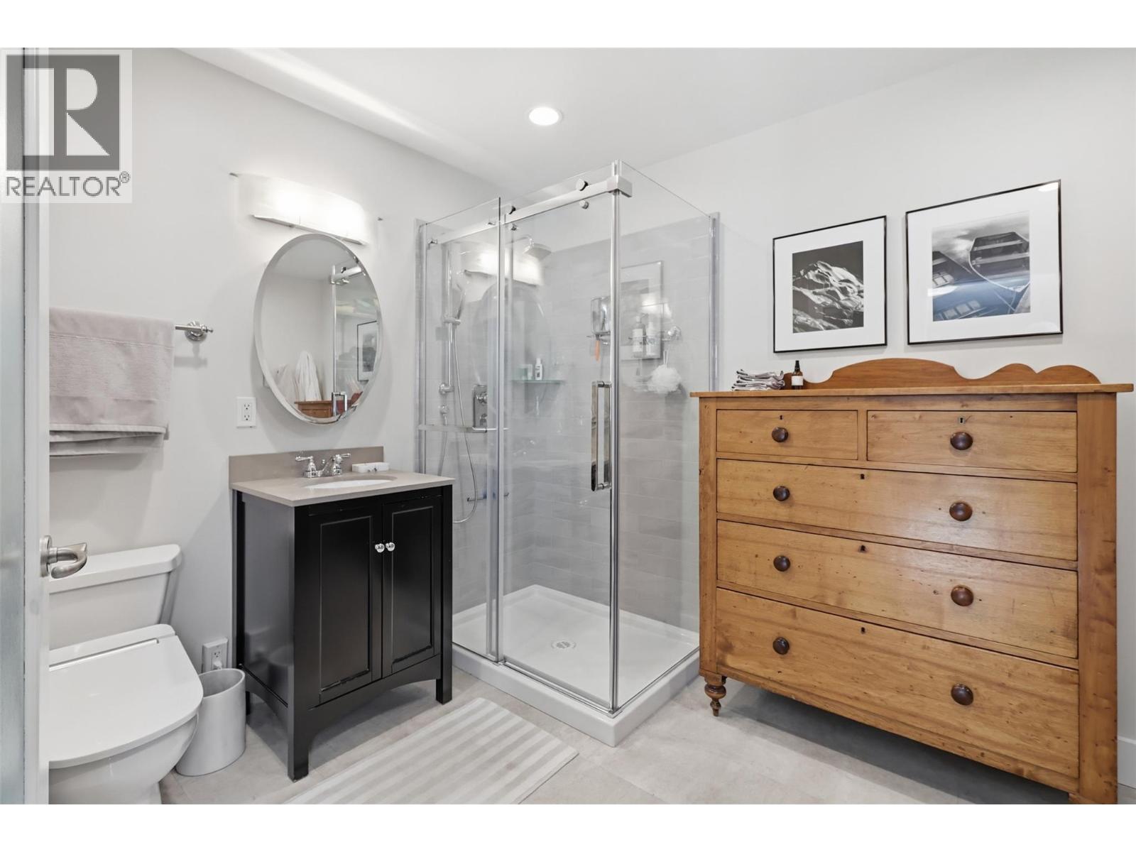 2266 Omineca Drive, Kamloops, British Columbia  V2E 1T9 - Photo 34 - 10383298