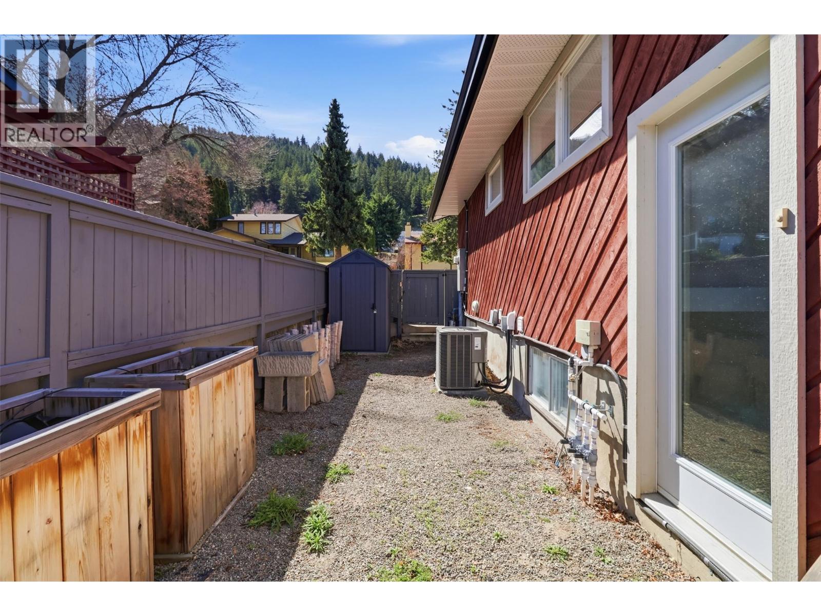 2266 Omineca Drive, Kamloops, British Columbia  V2E 1T9 - Photo 55 - 10383298