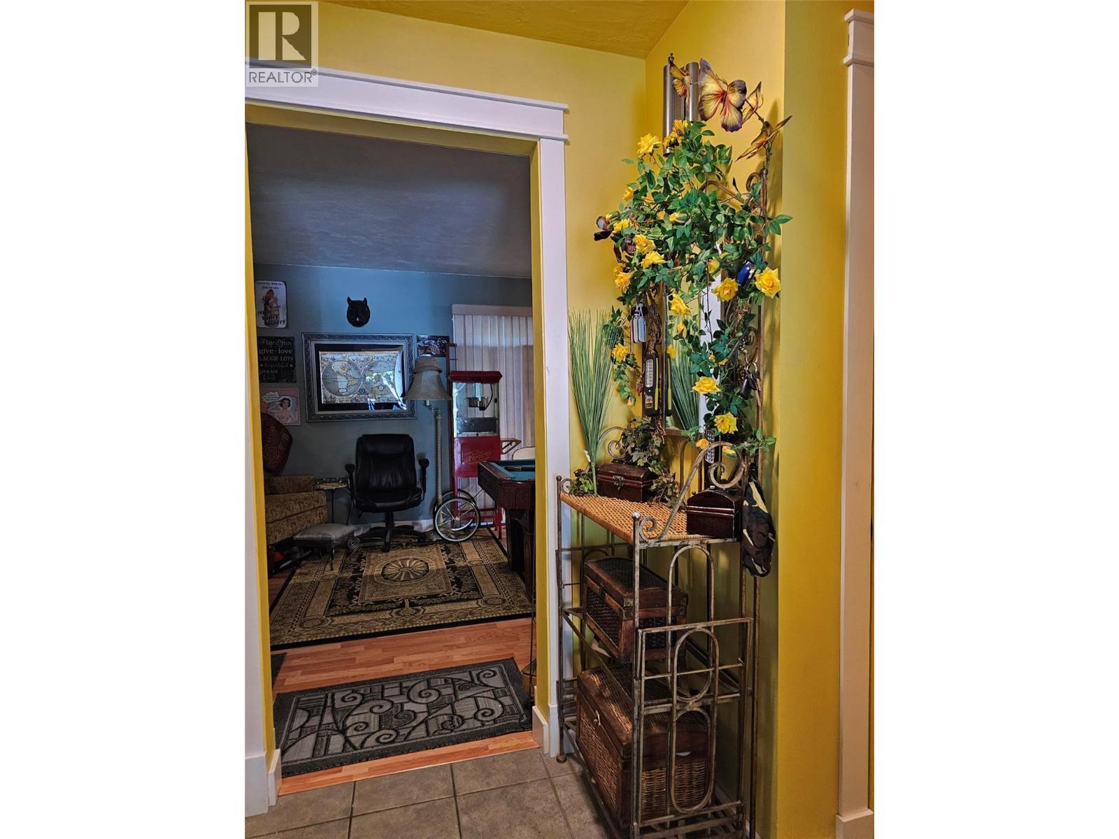 599 Clifton Road S, Kelowna, British Columbia  V1V 1A6 - Photo 20 - 10383296