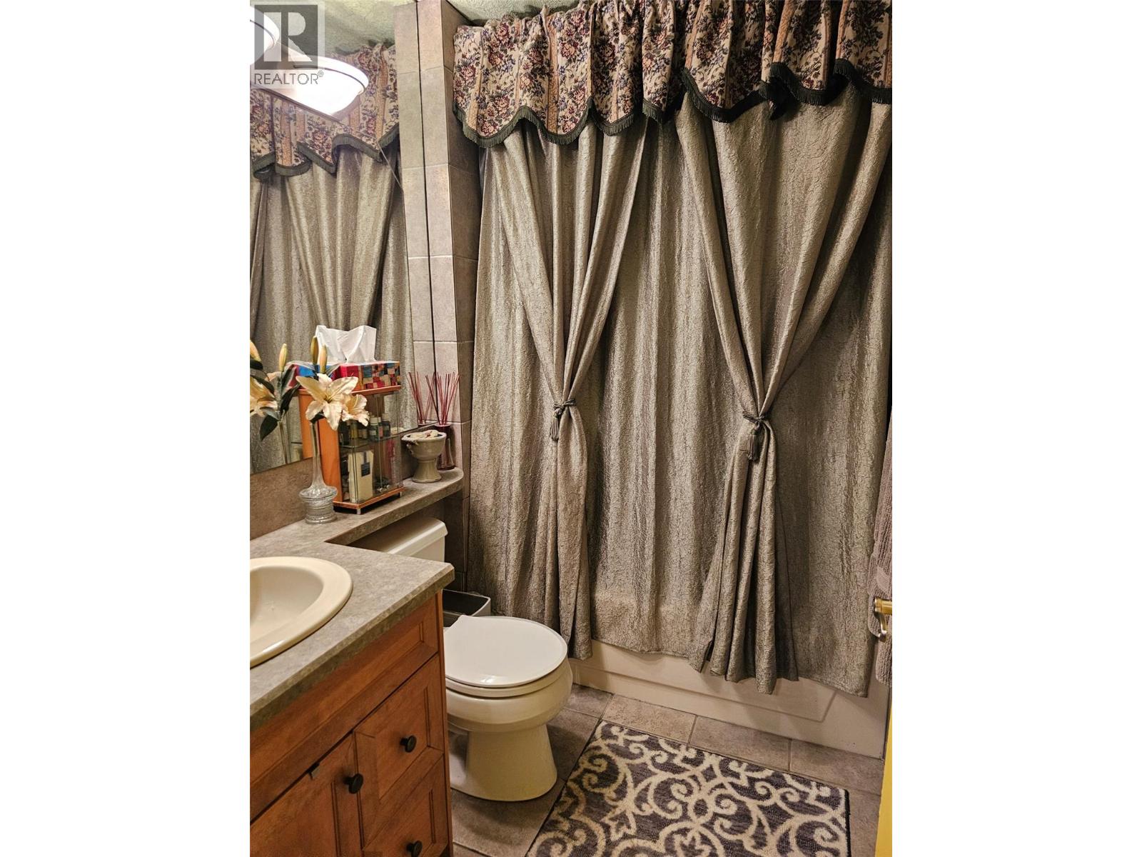 599 Clifton Road S, Kelowna, British Columbia  V1V 1A6 - Photo 21 - 10383296